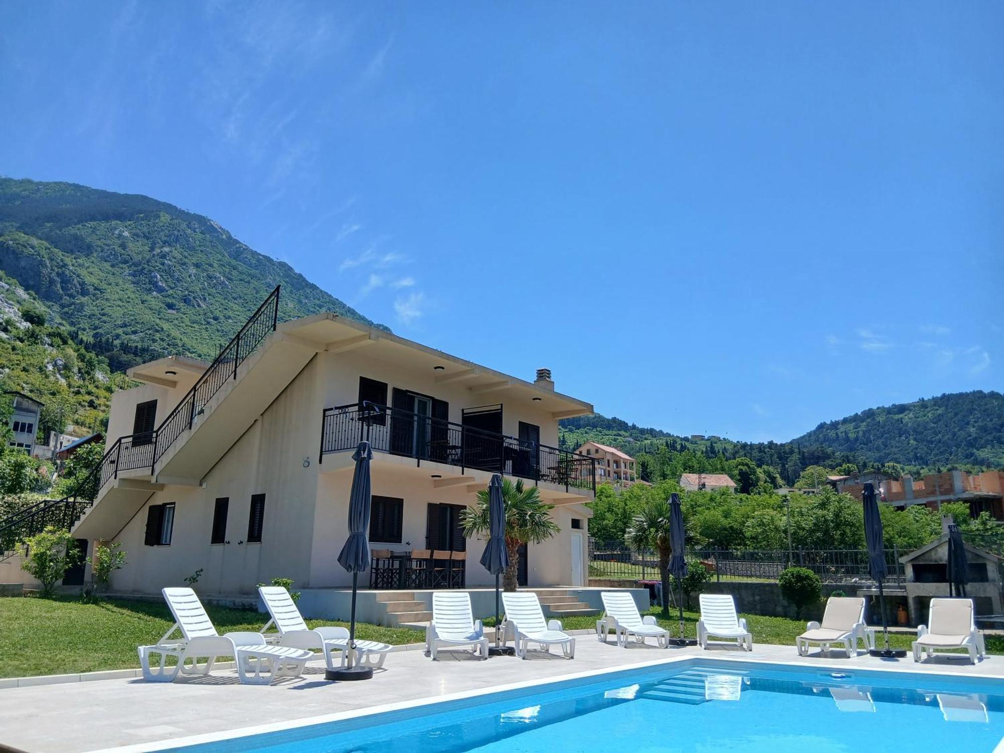 Apartments Orizzonte With Beautiful View Of The Bay Kotor Exterior foto